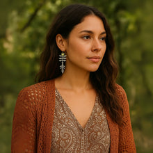 Lade das Bild in den Galerie-Viewer, Vintage-Natur-Ohrringe– Silberglanz