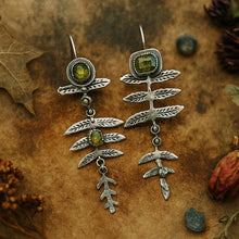 Lade das Bild in den Galerie-Viewer, Vintage-Natur-Ohrringe– Silberglanz
